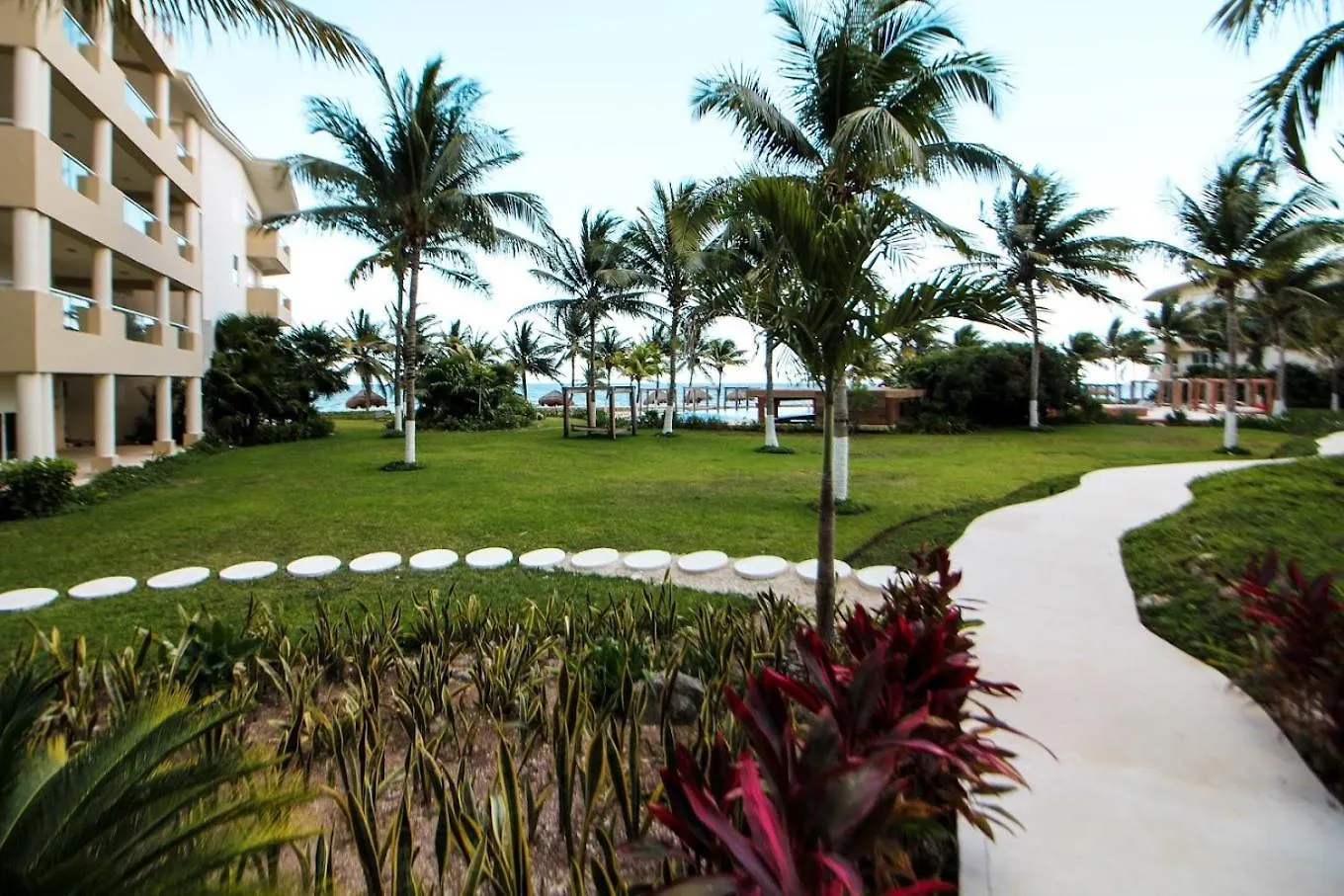 The Beach Residences Puerto Morelos