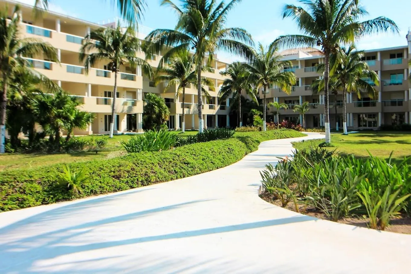 Apartment The Beach Residences Puerto Morelos Mexico