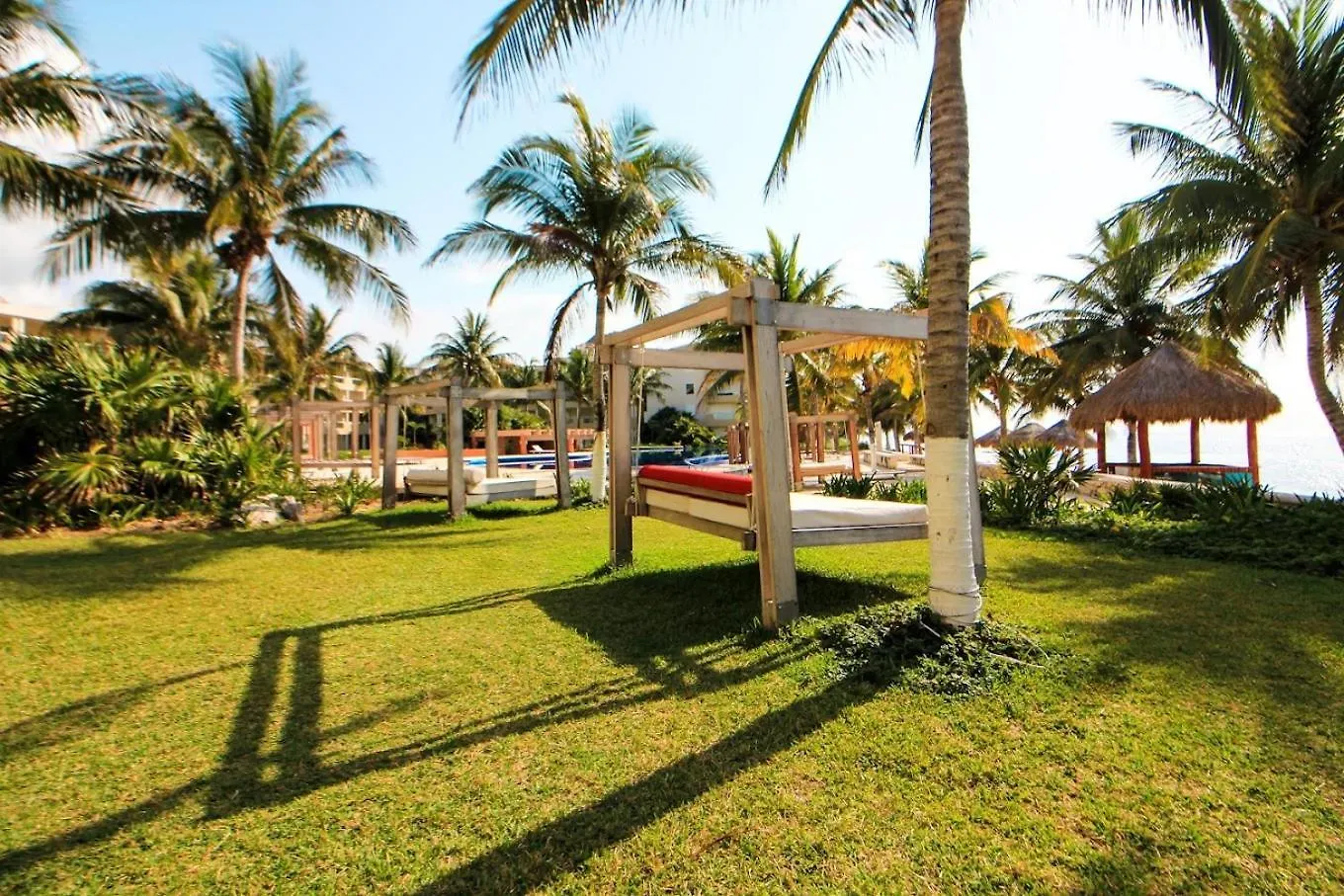 Apartment The Beach Residences Puerto Morelos