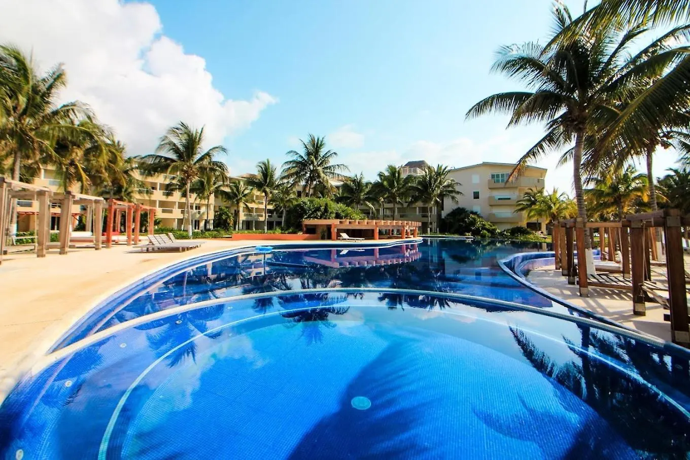 The Beach Residences Puerto Morelos Apartment